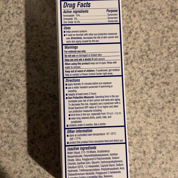 Obagi sunscreen Matte SPF 50 EXP 1/22 - Picture 2 of 2